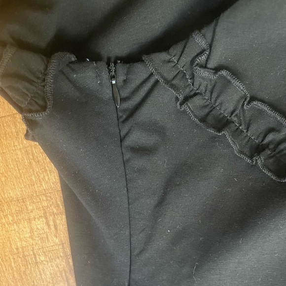 NWT | REVOLVE | MORE TO COME | Camila One Shoulder Dress in Black | Size M - Picture 8 of 10